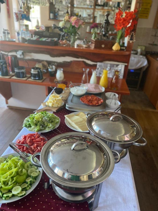 多摩维那酒店 Špindlerŭv Mlýn 外观 照片